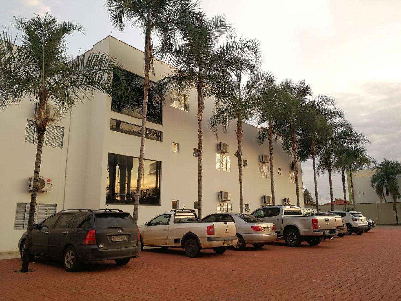 Hotel Talisma Rondonópolis Esterno foto